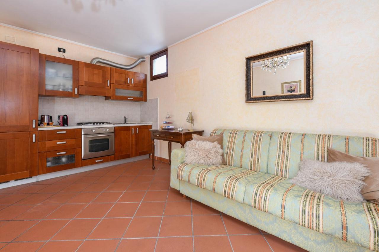 Prestige Apartment Sirmione Exteriér fotografie