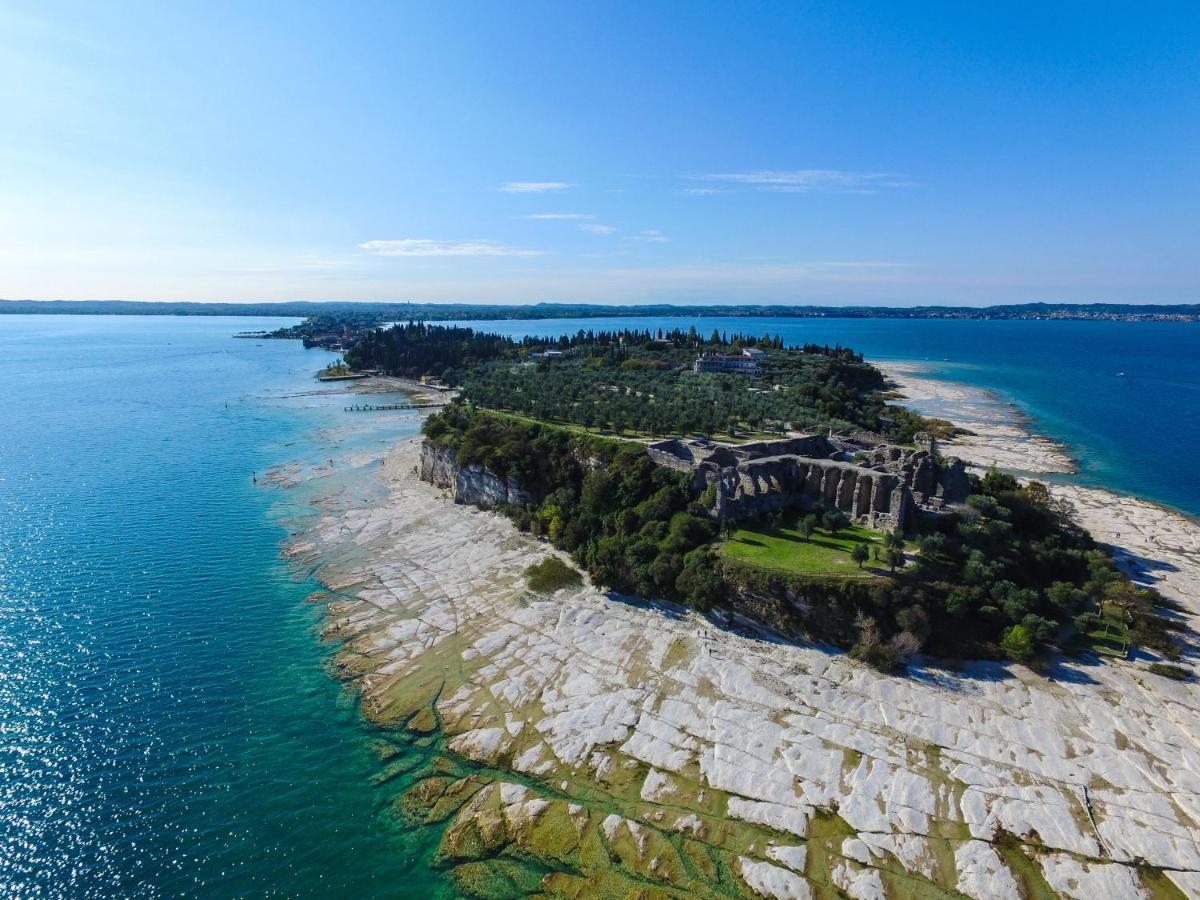 Prestige Apartment Sirmione Exteriér fotografie